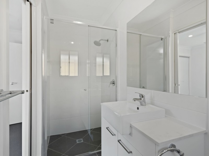 37 Herbst Drive, Bahrs Scrub QLD 4207