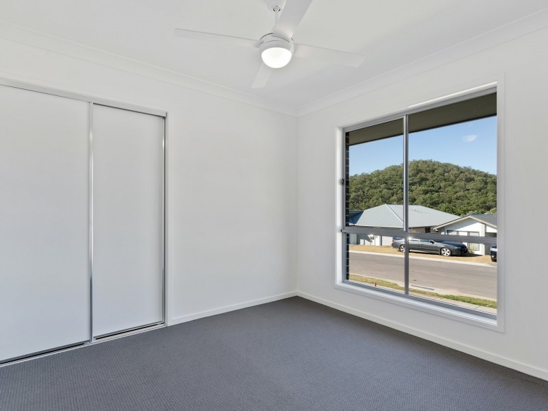 37 Herbst Drive, Bahrs Scrub QLD 4207