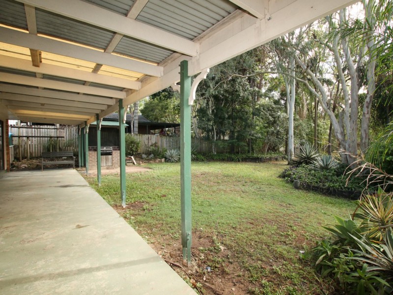 24 Ivanhoe Drive, Bethania QLD 4205