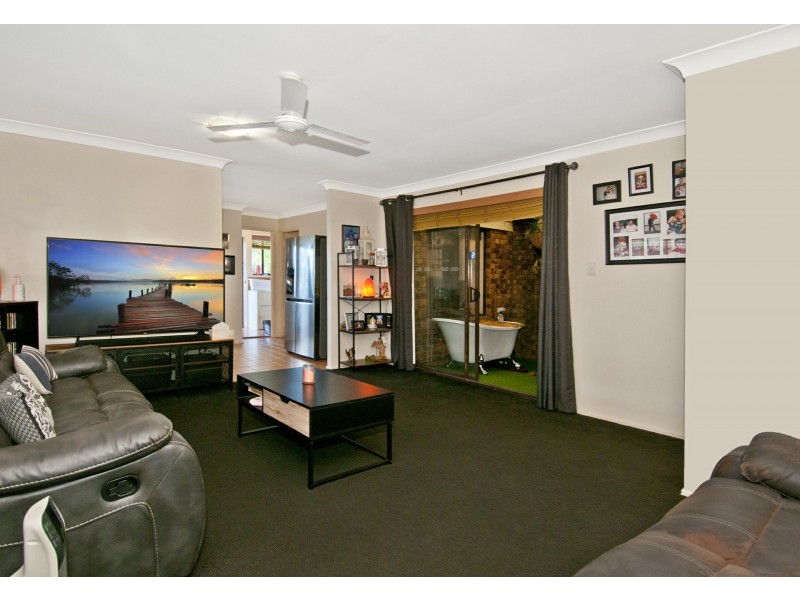 5 Baum Court, Windaroo QLD 4207