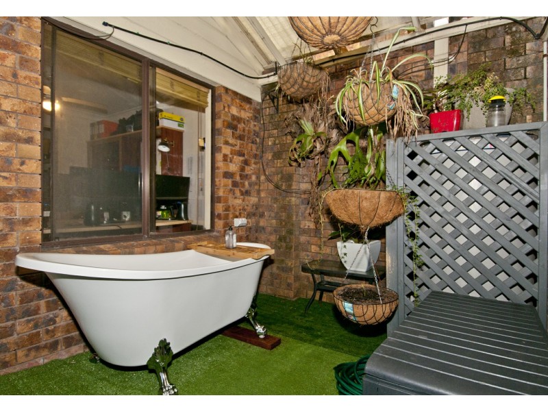 5 Baum Court, Windaroo QLD 4207