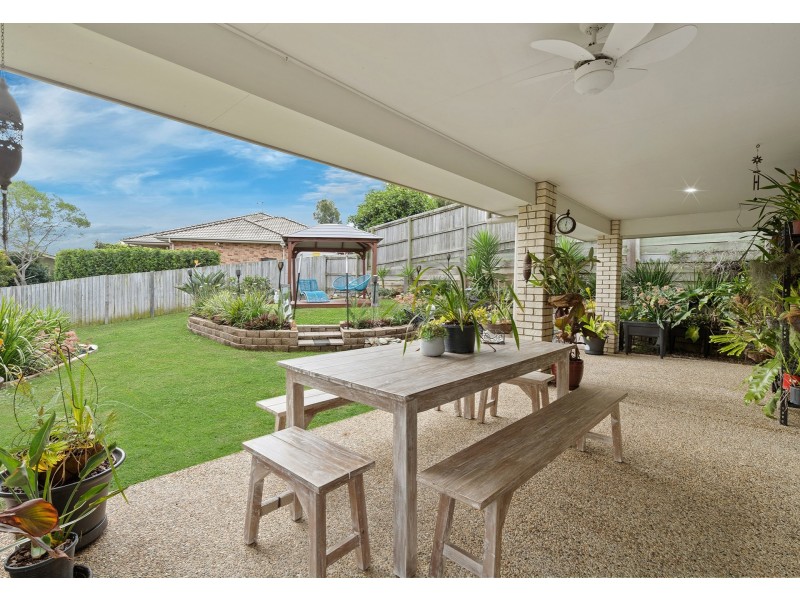 63 Outlook Drive, Waterford QLD 4133