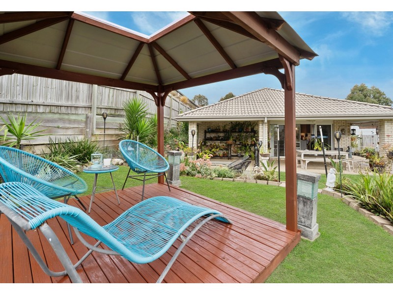 63 Outlook Drive, Waterford QLD 4133