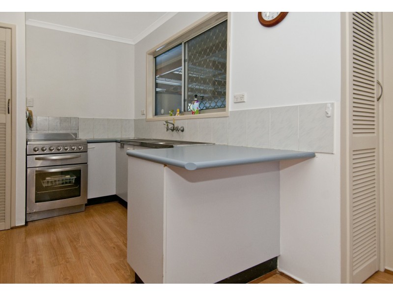 172 Herses Rd, Eagleby QLD 4207