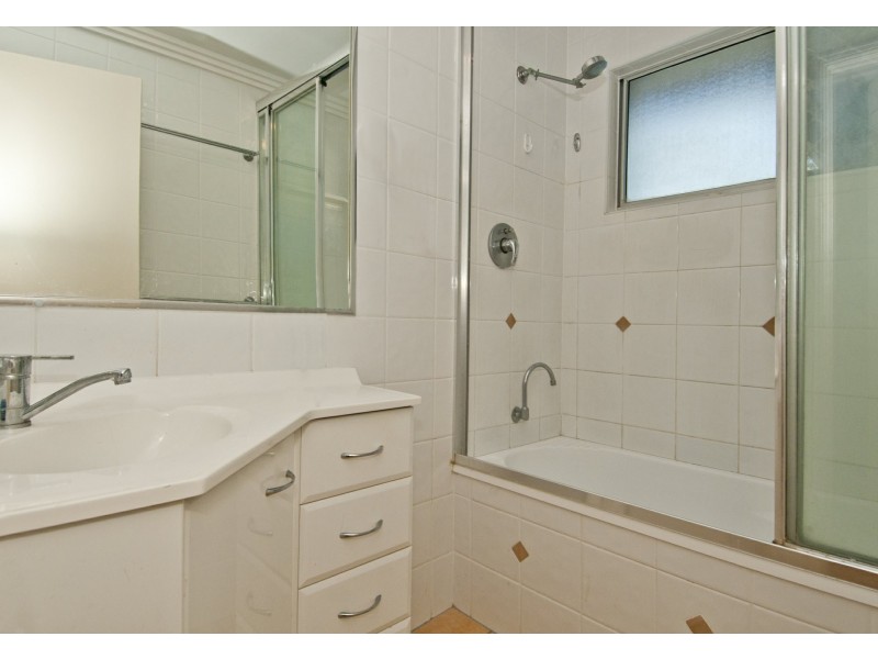 172 Herses Rd, Eagleby QLD 4207