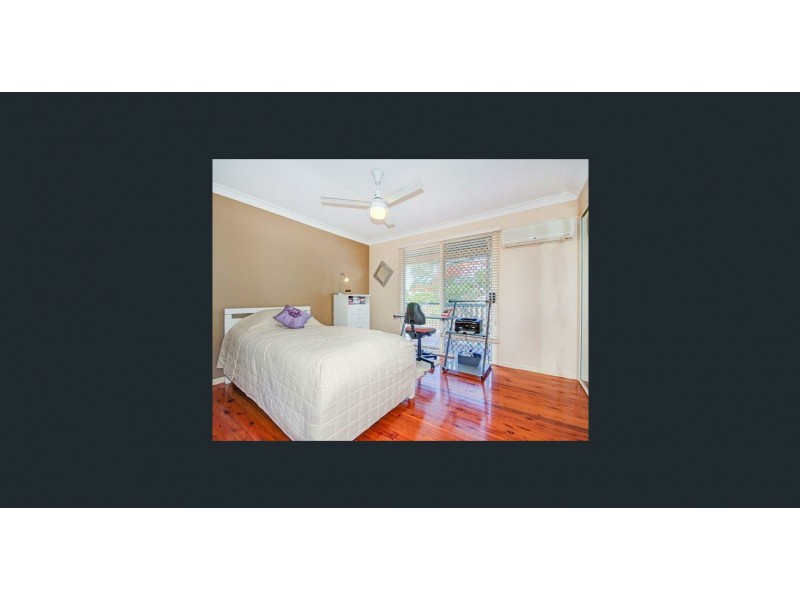 1 Auburn Street, Edens Landing QLD 4207