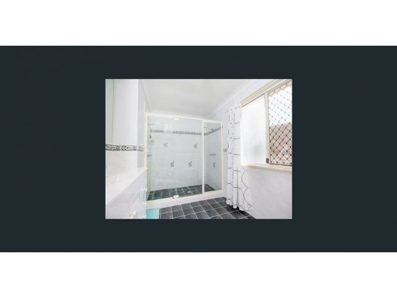 1 Auburn Street, Edens Landing QLD 4207
