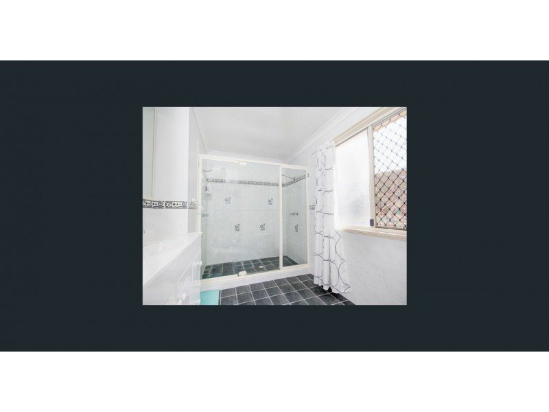 1 Auburn Street, Edens Landing QLD 4207