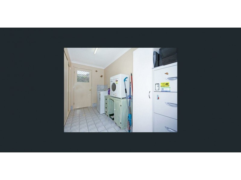 1 Auburn Street, Edens Landing QLD 4207