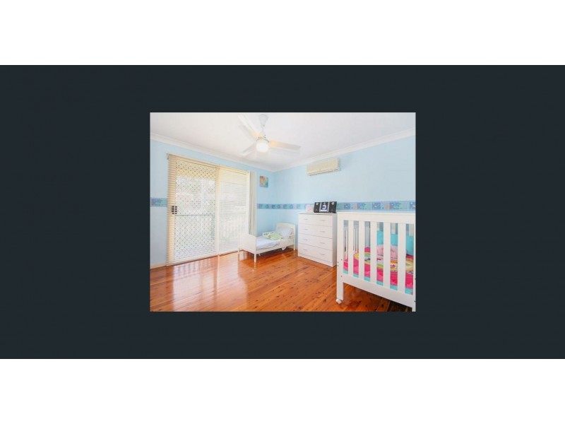 1 Auburn Street, Edens Landing QLD 4207