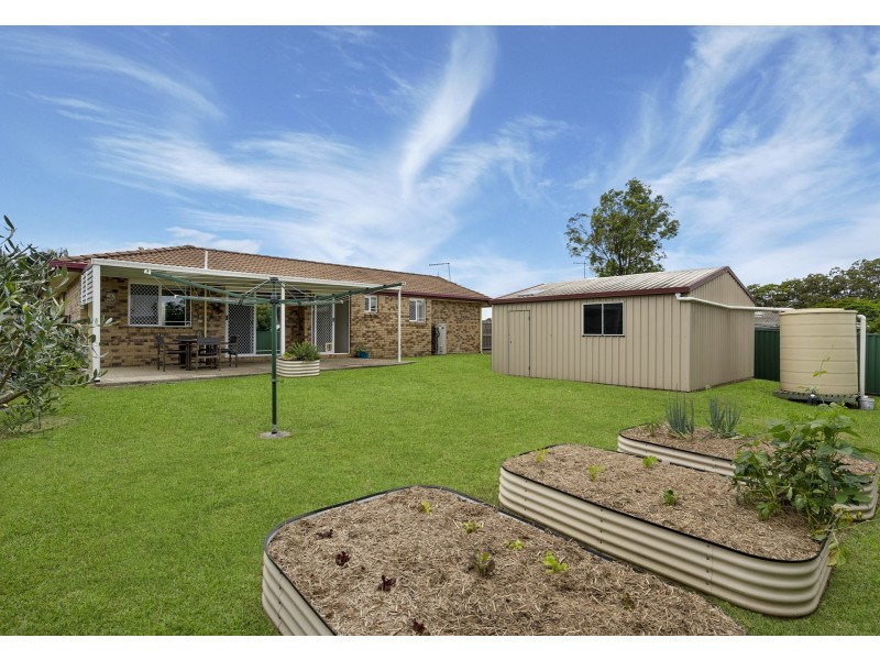 39 McKinley Street, Eagleby QLD 4207