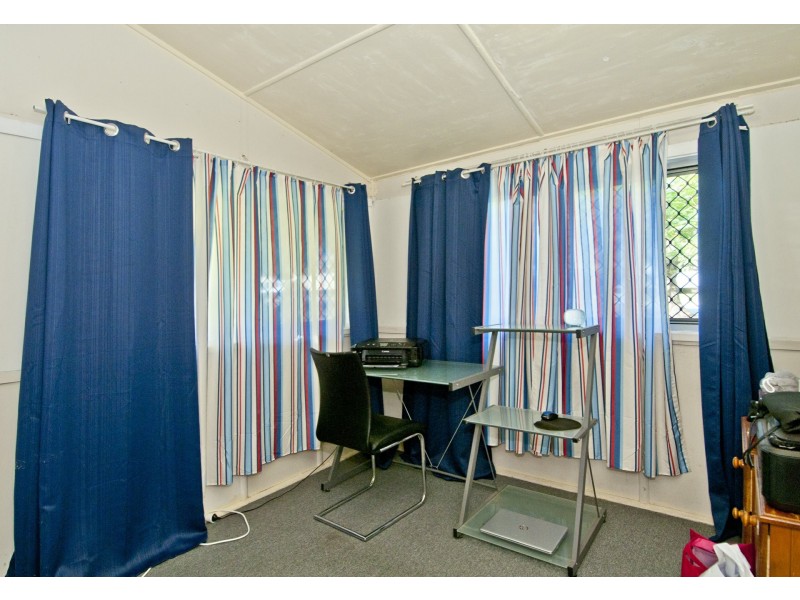 73 Bougainville Street, Beenleigh QLD 4207