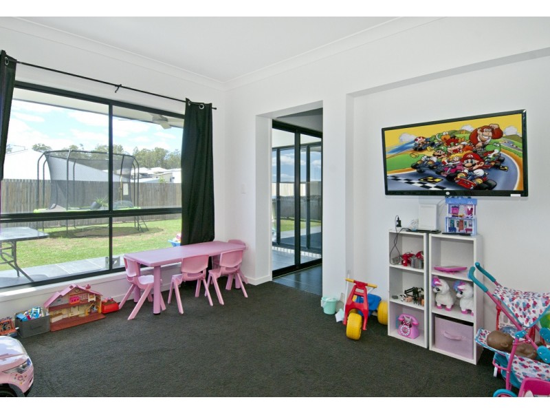 22 Karumba Way, Holmview QLD 4207