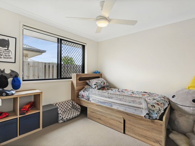 18 South Quarter Drive, Loganlea QLD 4131