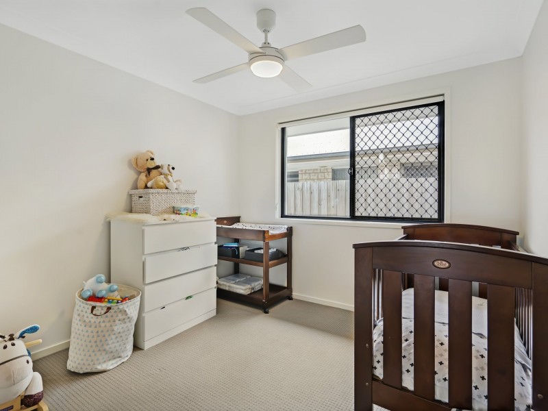 18 South Quarter Drive, Loganlea QLD 4131