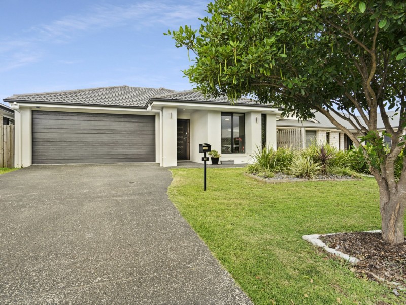 18 South Quarter Drive, Loganlea QLD 4131