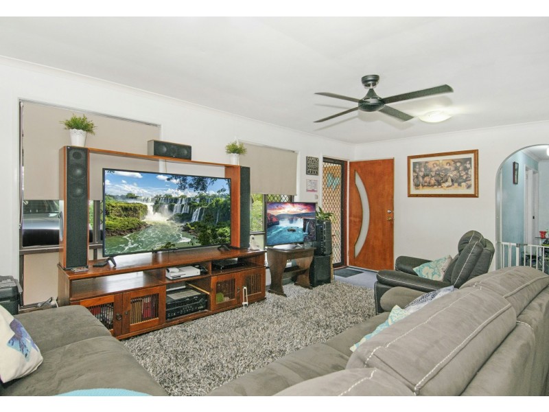 8 Lynette Court, Bethania QLD 4205