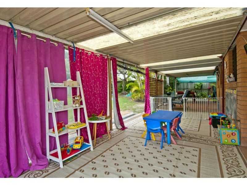 8 Lynette Court, Bethania QLD 4205