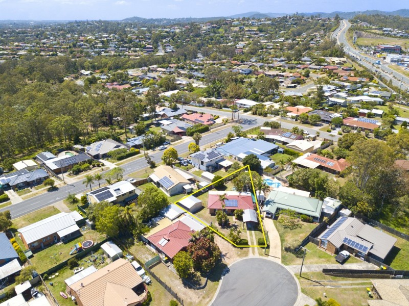 8 Lynette Court, Bethania QLD 4205