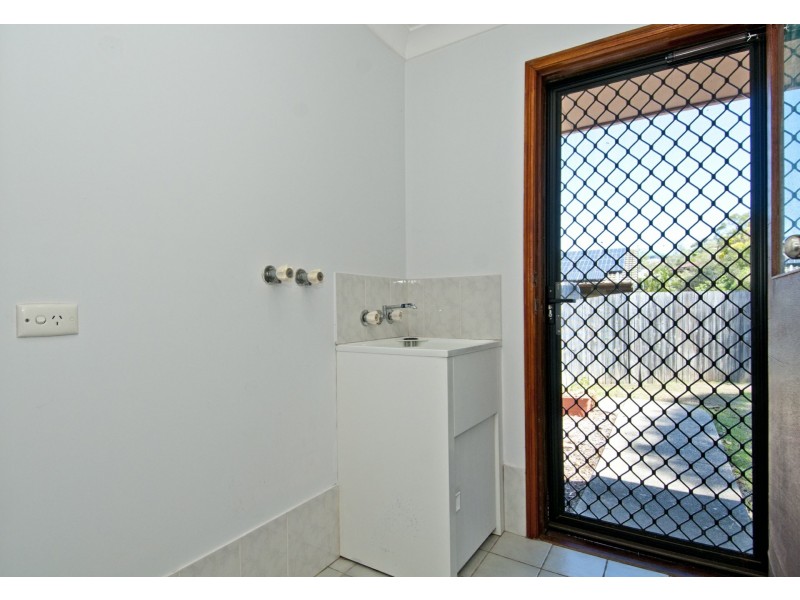 14 Moffatt Place, Edens Landing QLD 4207