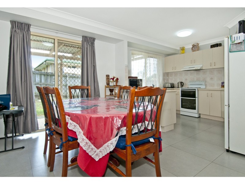 1 Mitre St, Holmview QLD 4207