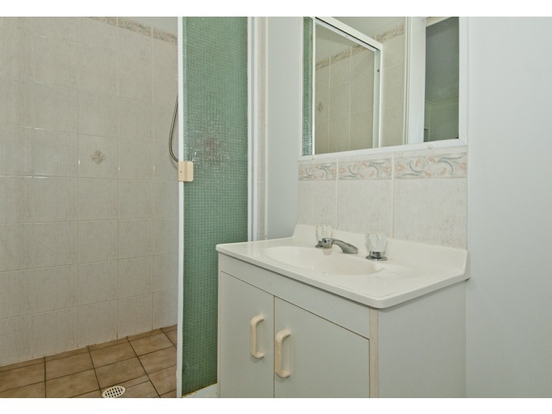 1 Mitre St, Holmview QLD 4207