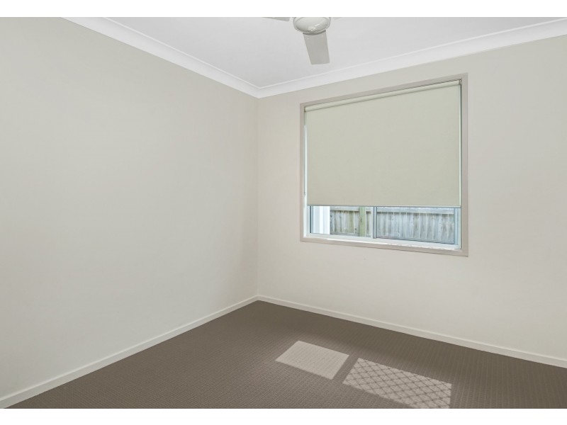 50 Ravensbourne Circuit, Waterford QLD 4133