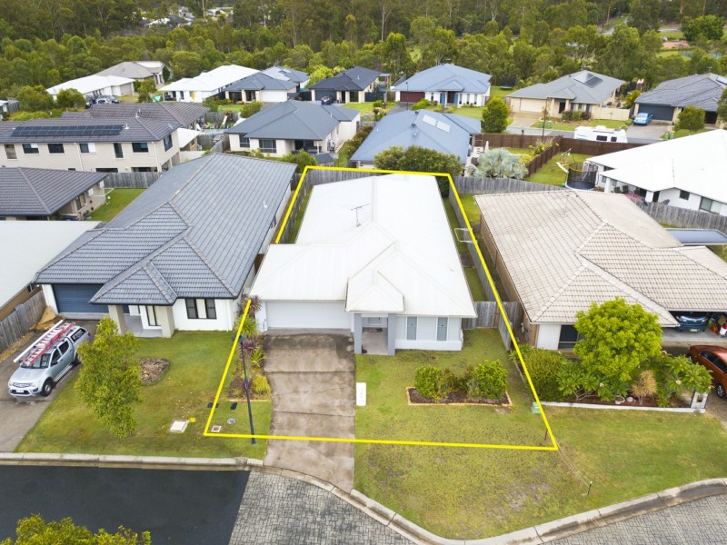 50 Ravensbourne Circuit, Waterford QLD 4133