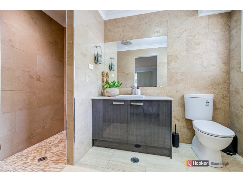 6 Undara Place, Waterford QLD 4133