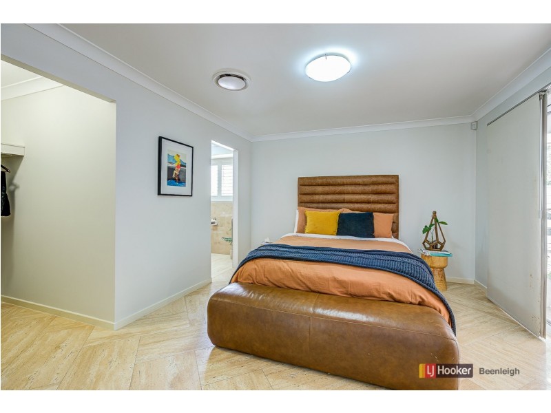 6 Undara Place, Waterford QLD 4133