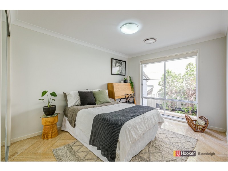 6 Undara Place, Waterford QLD 4133