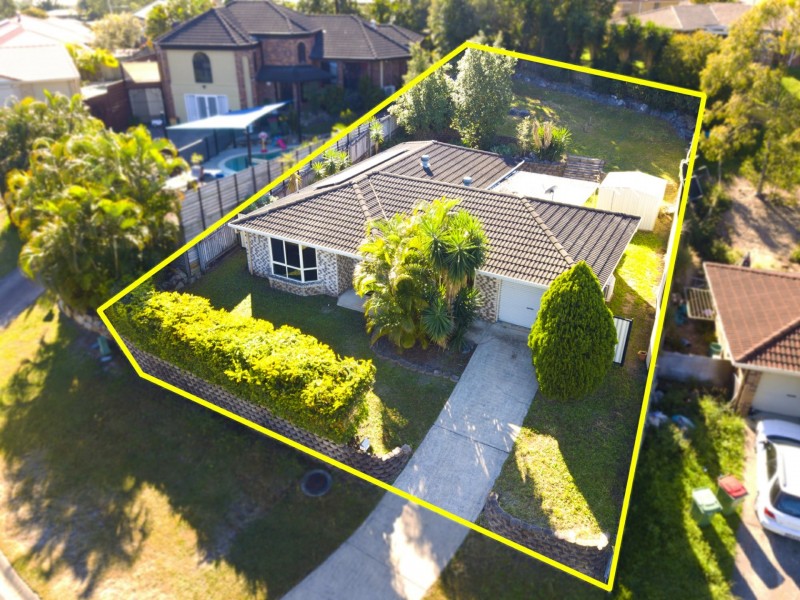 65 Kummara Road, Edens Landing QLD 4207