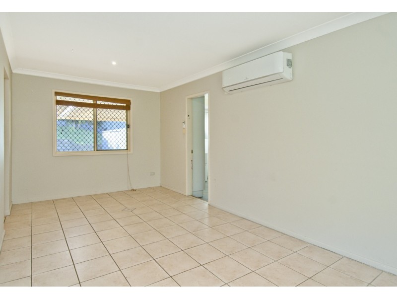 65 Kummara Road, Edens Landing QLD 4207