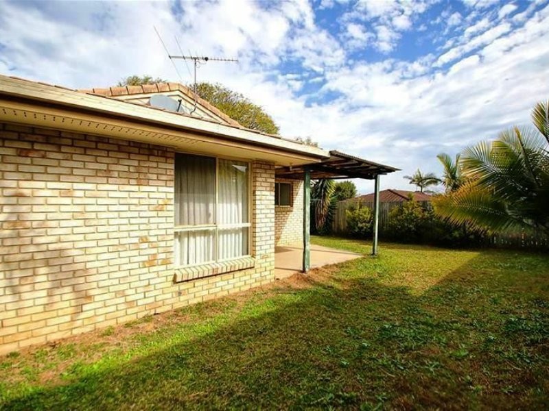 8 Dowling Cres, Eagleby QLD 4207