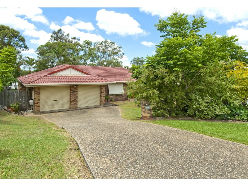 5 Costigan Terrace, Edens Landing QLD 4207