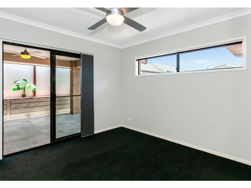 9 Baspa St, Holmview QLD 4207