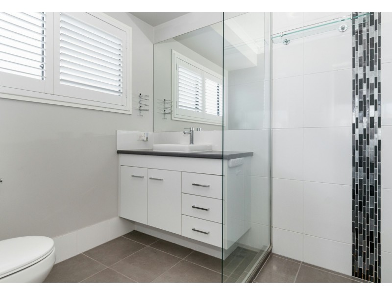 9 Baspa St, Holmview QLD 4207