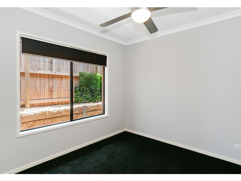 9 Baspa St, Holmview QLD 4207