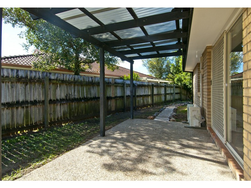 7 Kings Row, Edens Landing QLD 4207