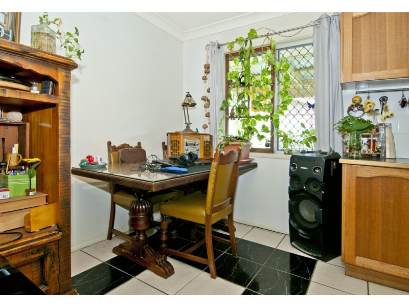 19 Cotswold Street, Mount Warren Park QLD 4207
