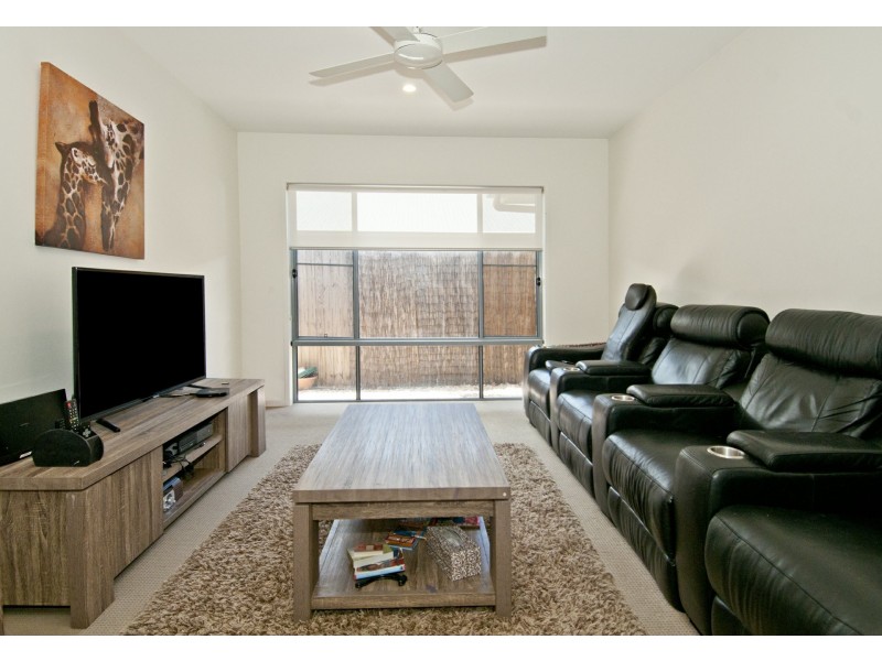 93 Sanctuary Parkway, Waterford QLD 4133