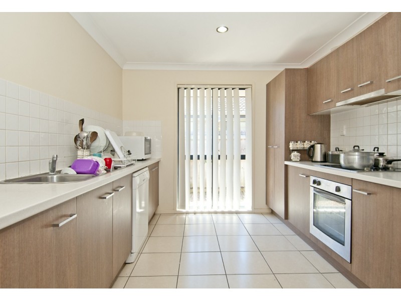 24 Ernestine Circuit, Eagleby QLD 4207