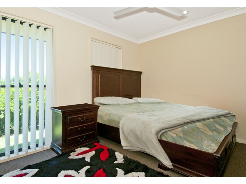 24 Ernestine Circuit, Eagleby QLD 4207