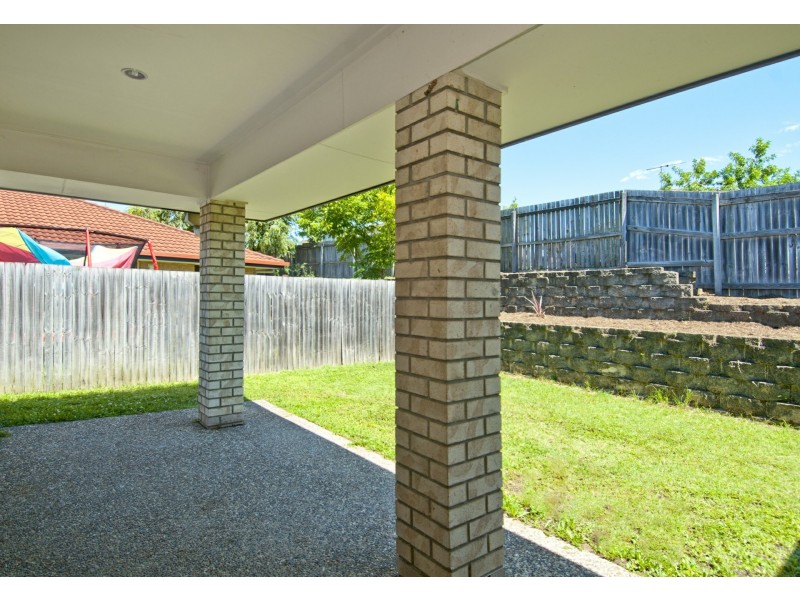 24 Ernestine Circuit, Eagleby QLD 4207