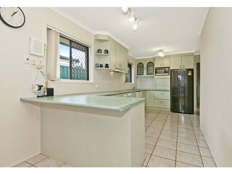 20 Guyra Close, Mount Warren Park QLD 4207