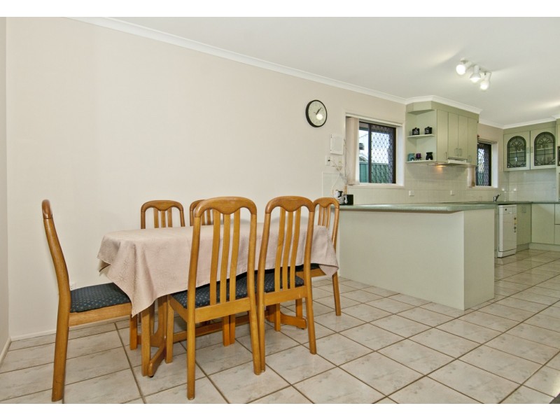 20 Guyra Close, Mount Warren Park QLD 4207