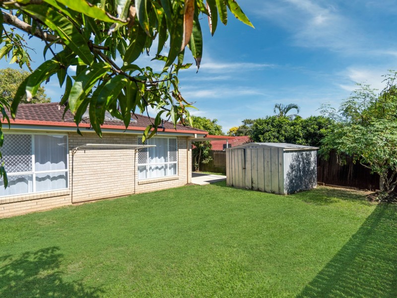 211 Herses Rd, Eagleby QLD 4207