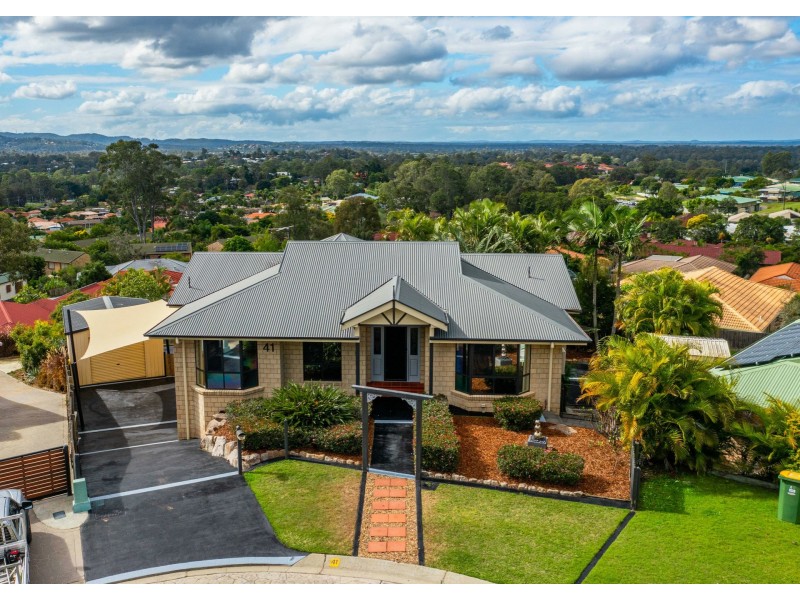 41 Lucy Drive, Edens Landing QLD 4207