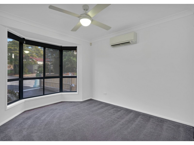 41 Lucy Drive, Edens Landing QLD 4207