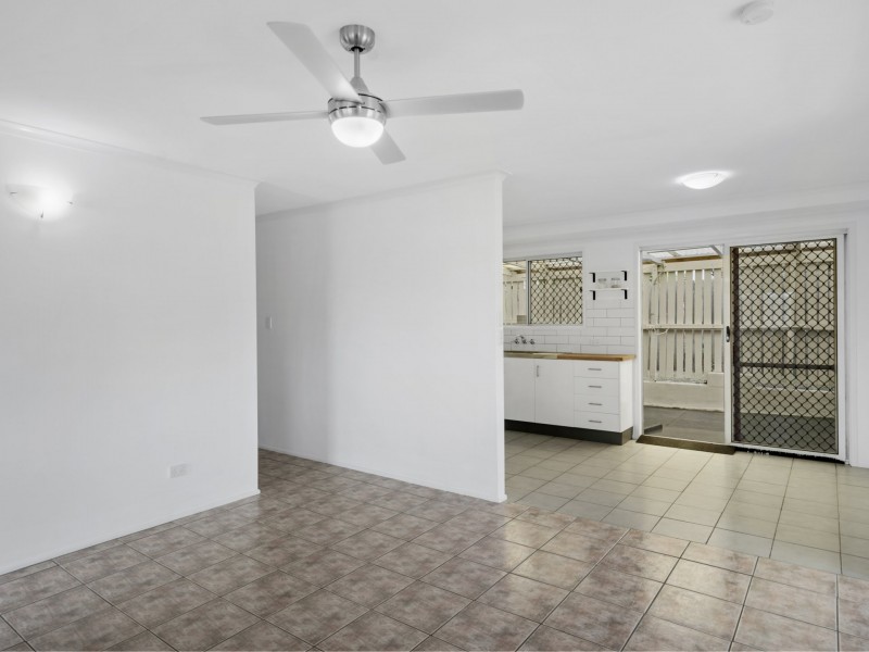 8 Kenmare St, Eagleby QLD 4207